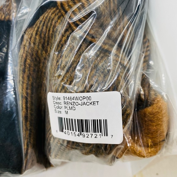 NWT n:Philanthropy Renzo Jacket in Plaid Multi
MSRP $228 Size: Medium - Picture 2 of 3